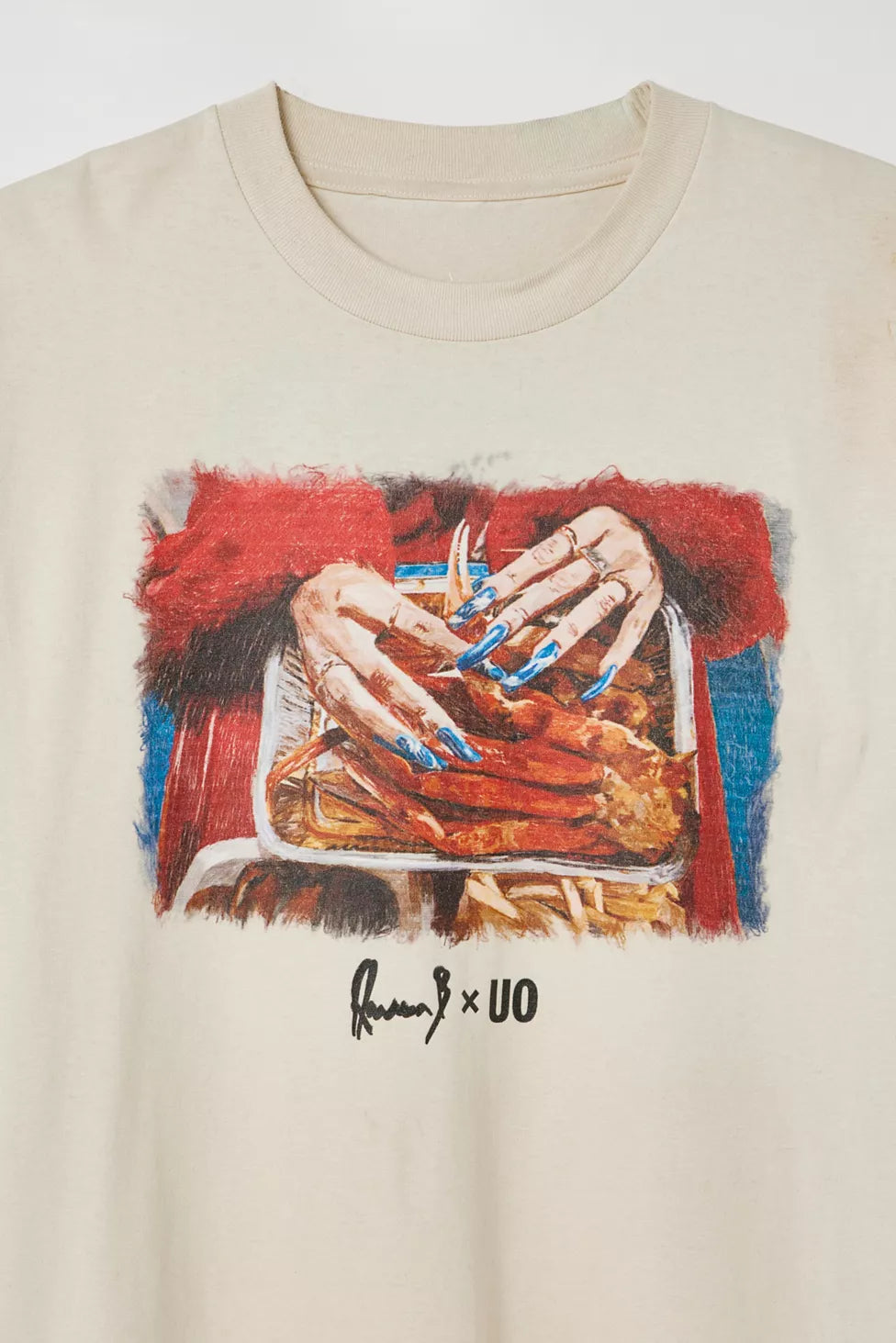 RavieB x UO - T-Shirt